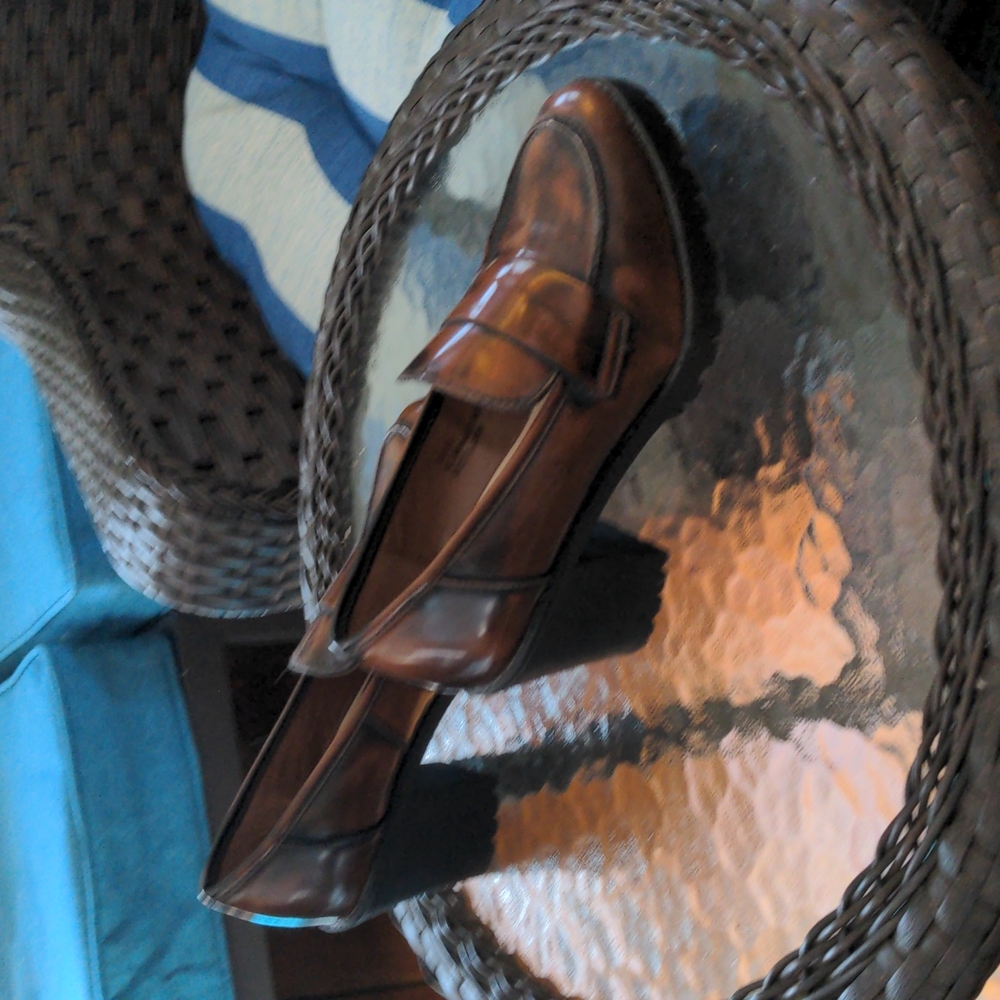 Woman shoes